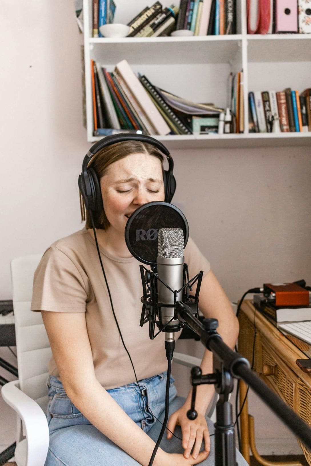 What to Look for in a Professional Podcast Studio